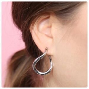 Silver Twisted Teardrop Earrings